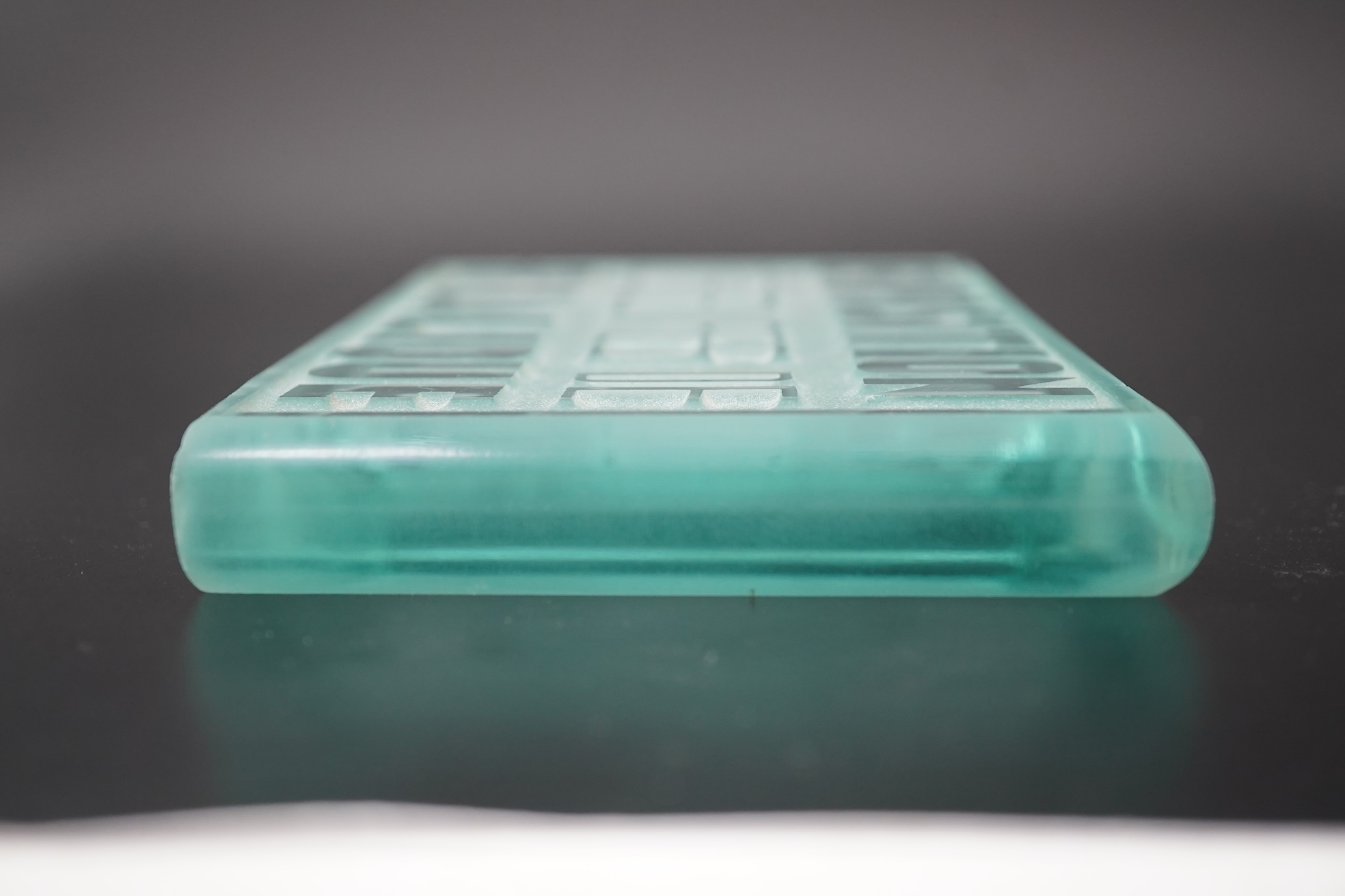 Lalique: A glass advertising plaque 'EXPOSITION DES ŒUVRES DE R.LALIQUE'